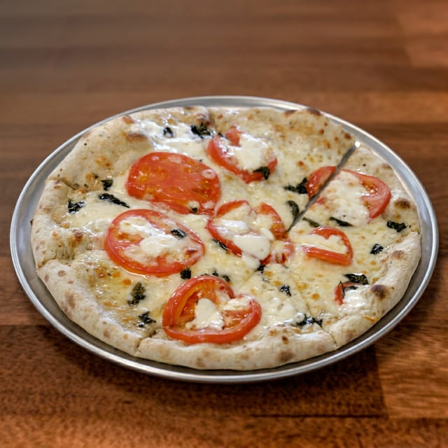 Margherita Pizza.